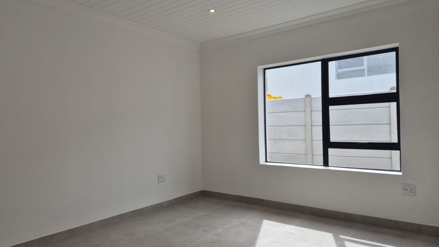 3 Bedroom Property for Sale in Stilbaai Wes Western Cape